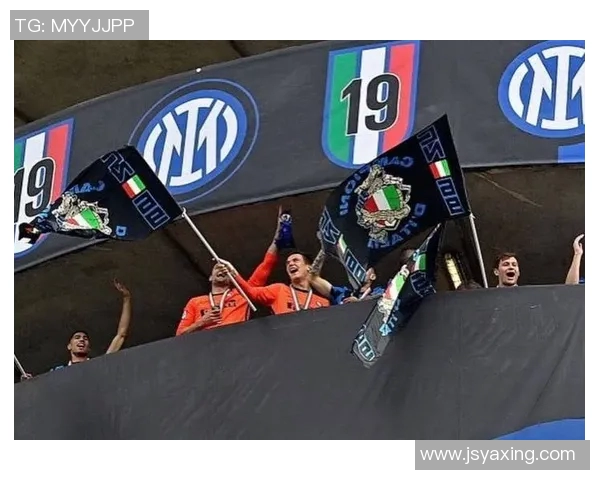 国米与切尔西在国际冠军赛中激战正酣精彩对决引发球迷热议