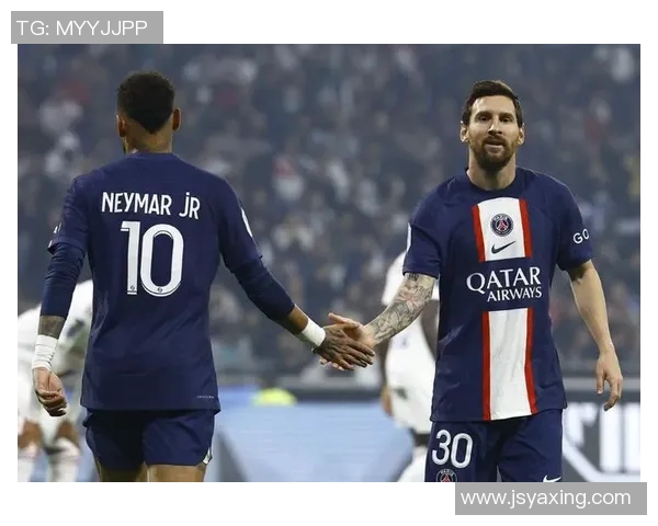 大巴黎与红星激战回顾精彩瞬间与关键时刻分析 大巴黎与红星激战回顾精彩瞬间与关键时刻分析