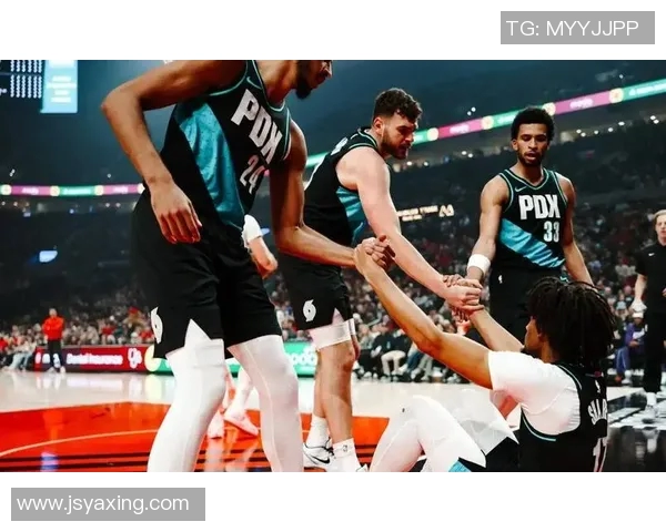 2016年12月8日勇士与快船激战成名场面回顾与精彩瞬间分析 2016年12月8日勇士与快船激战成名场面回顾与精彩瞬间分析