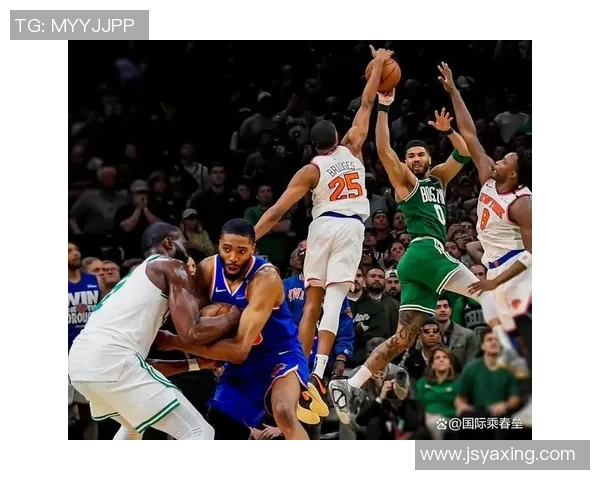 2016年尼克斯与热火激战回顾球场上的对决与精彩瞬间再现