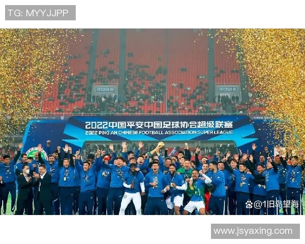 中超激战国安迎战华夏全力争胜展现球队实力与决心 中超激战国安迎战华夏全力争胜展现球队实力与决心