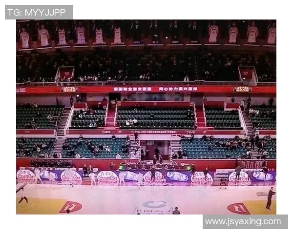 CBA季前赛辽宁队与浙江队激战在即球迷期待精彩对决 CBA季前赛辽宁队与浙江队激战在即球迷期待精彩对决