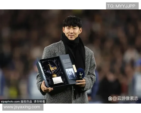 卢卡库重返英超赛场能否再创辉煌引发球迷热议与期待 卢卡库重返英超赛场能否再创辉煌引发球迷热议与期待