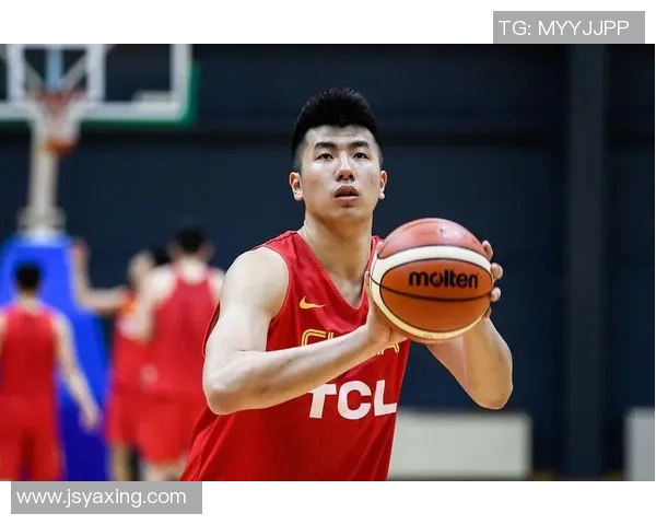 邹雨宸：从篮球新星到职业生涯的蜕变与成长之路探秘