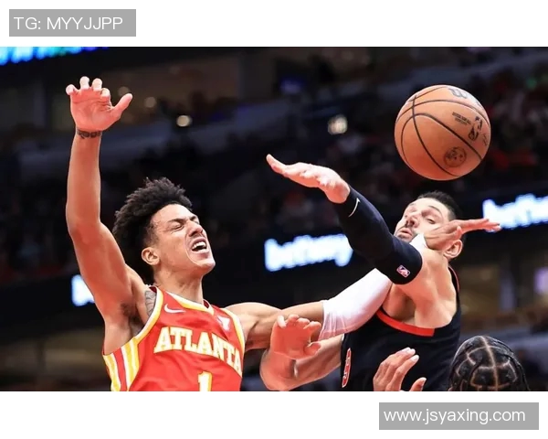 蓝光开拓者与雄鹿激战正酣谁能在这场对决中笑到最后