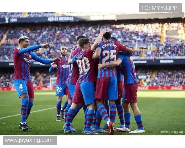 费伦迎战巴萨争夺欧战资格两队历史交锋再掀波澜 费伦迎战巴萨争夺欧战资格两队历史交锋再掀波澜