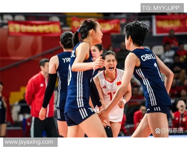 南京排球队的节奏探秘:聚焦排球运动的魅力与发展之路 南京排球队的节奏探秘:聚焦排球运动的魅力与发展之路