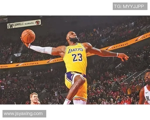 詹姆斯历史性里程碑达成成为首位4万分1万板1万助的篮球传奇