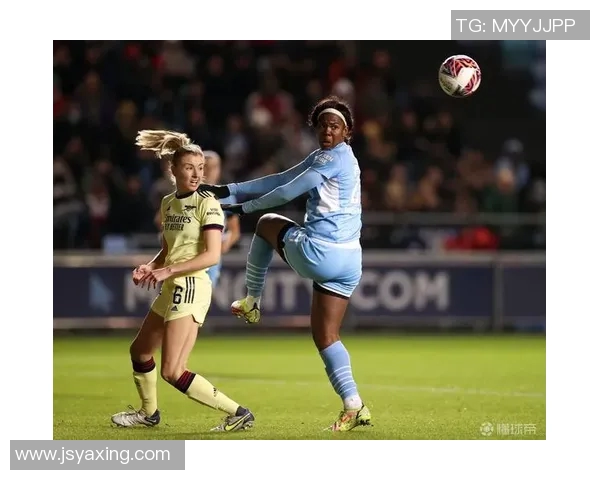 里昂女足迎战曼城女足强强对决期待精彩瞬间与战术较量