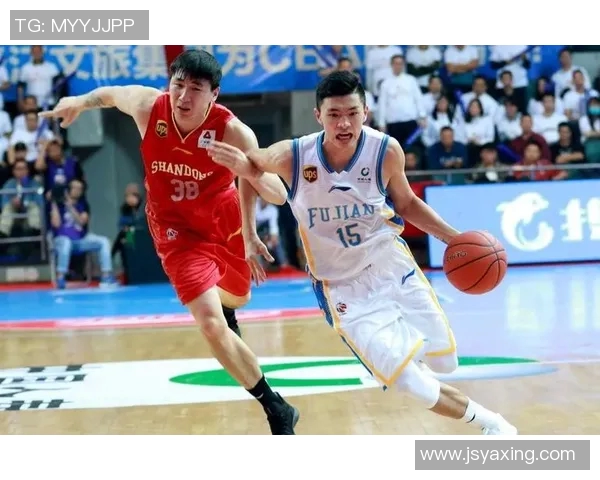 陈林坚的篮球之路：从青涩少年到CBA明星的成长历程与奋斗故事