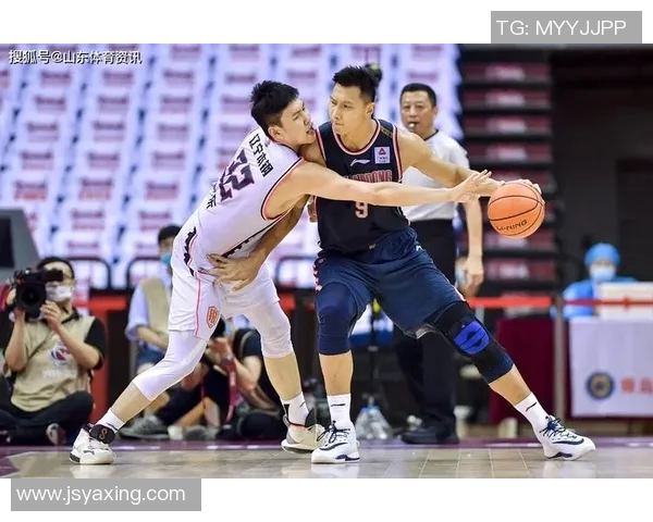 辽宁男篮对阵东莞赛事直播精彩瞬间回顾与分析